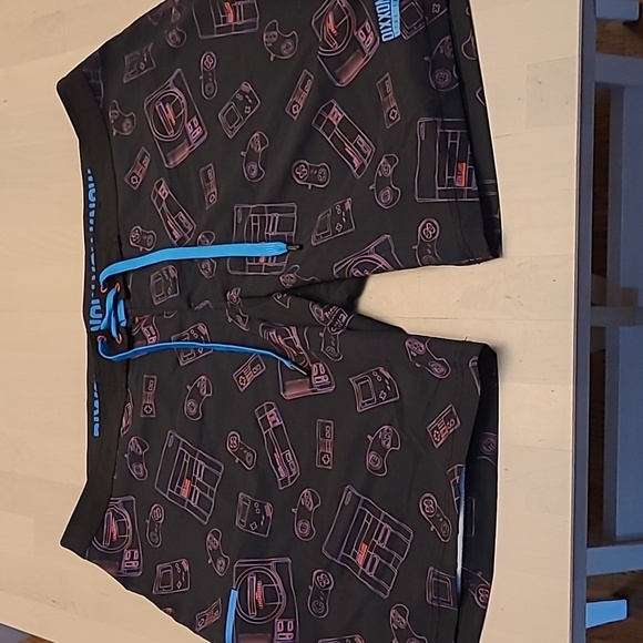 NWOT DIXXON Nintendo Themed Juicy Flannel Boardshorts with Pockets - Picture 1 of 11